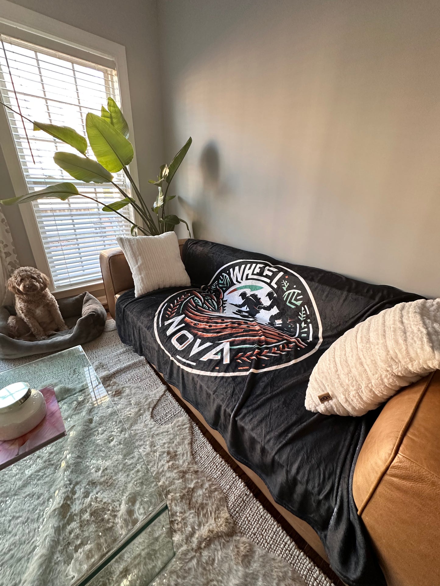 ᴡʜᴇᴇʟ ɴᴏᴠᴀ™ Velveteen Microfiber Blanket